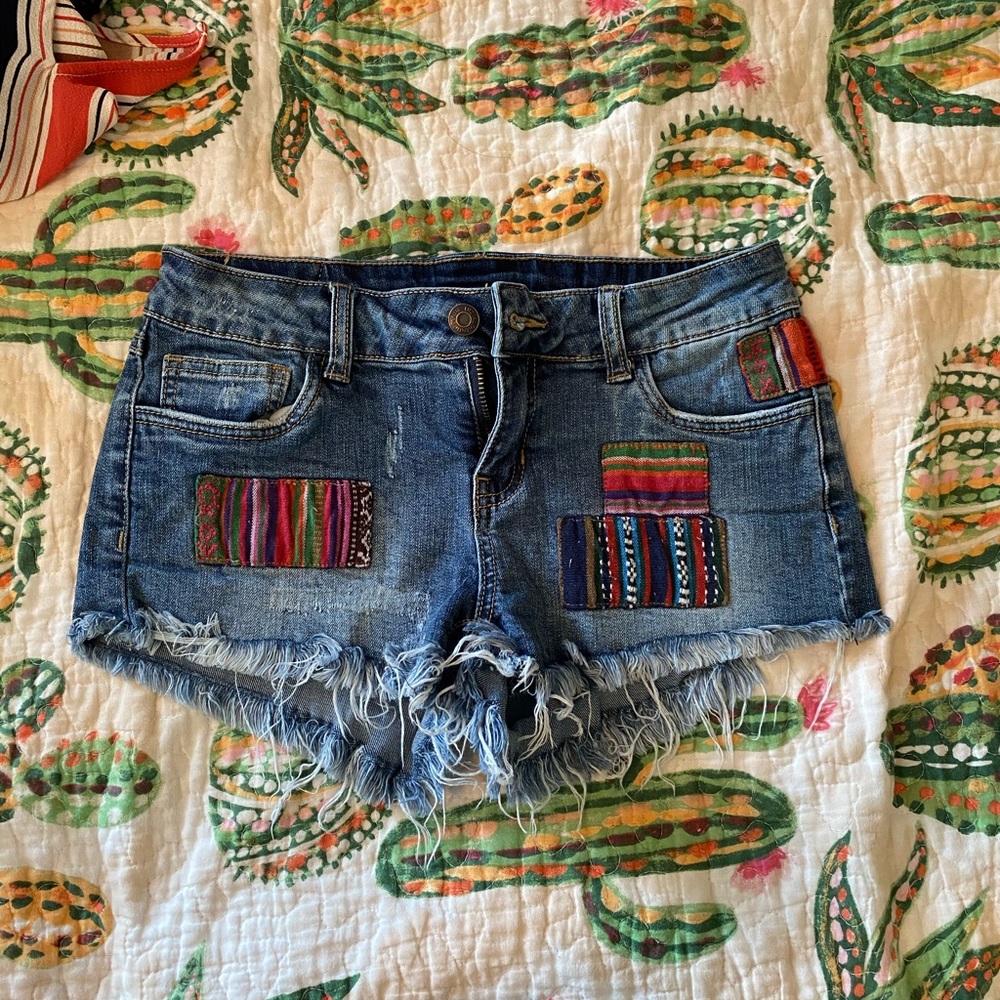 Demon shorts with patches